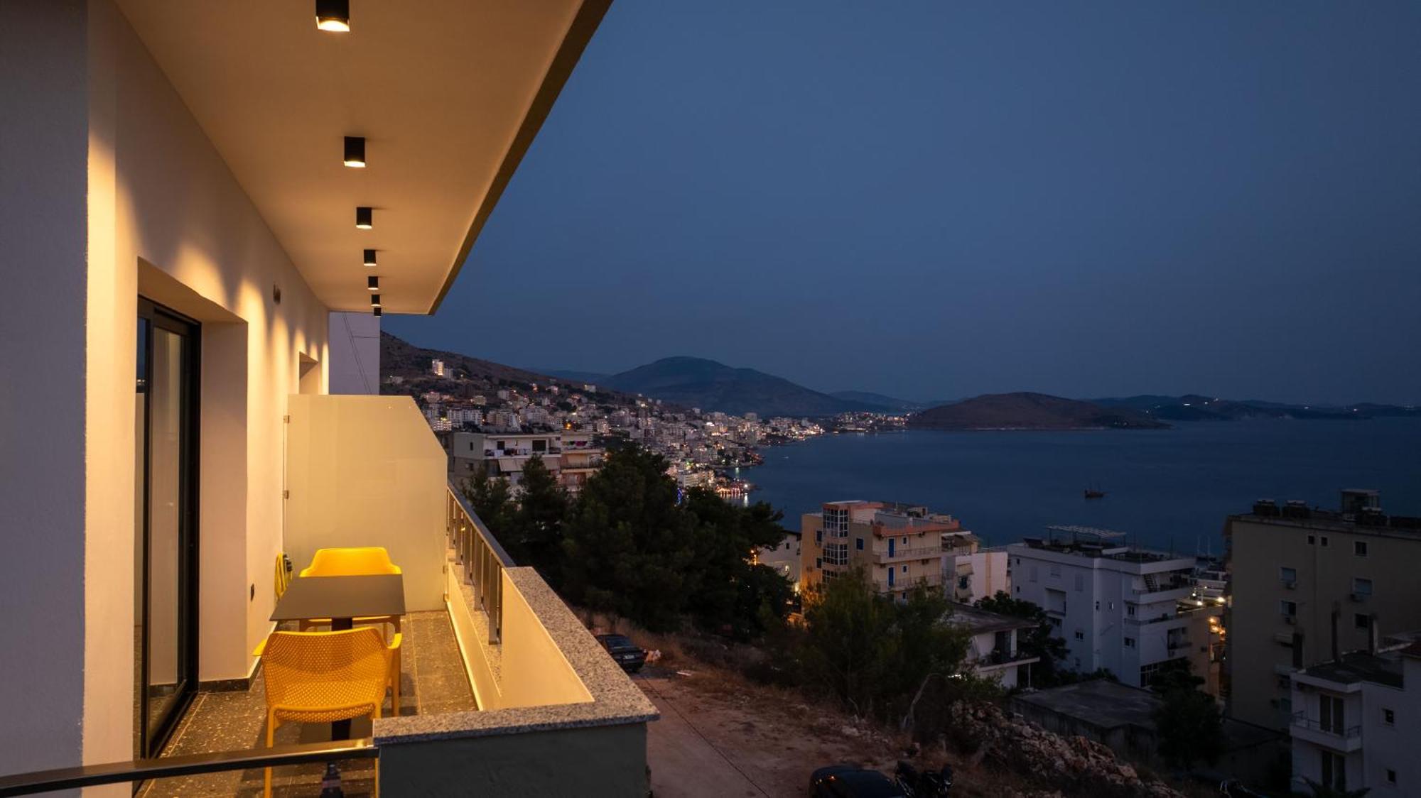 Euphoria Apartments Sarandë Exterior foto