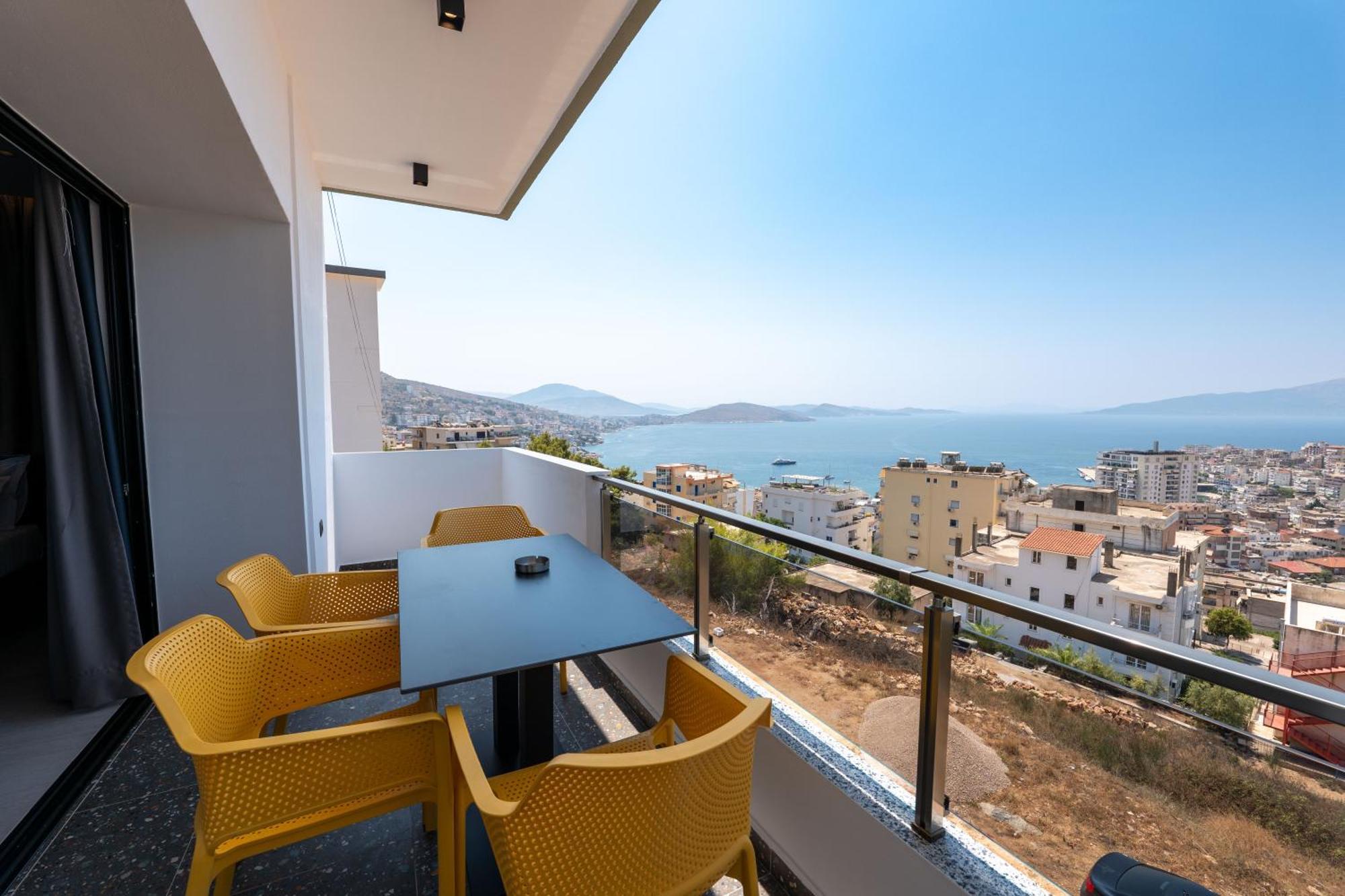 Euphoria Apartments Sarandë Exterior foto